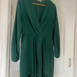 Elegant Long Sleeve Dress in Deep Green